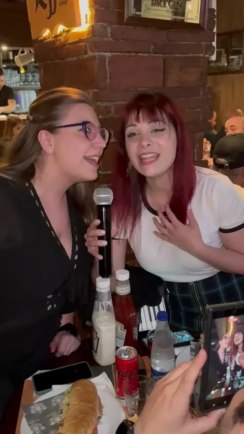 Karaoke a due